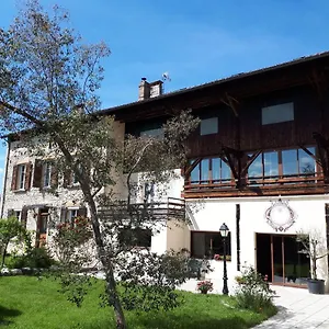 Chambres D'hotes La Noyeraie , Izeron France